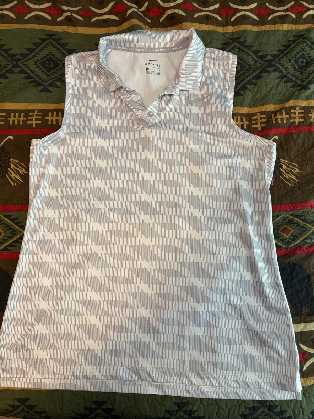 Nike Golf Dri-FIT Women's Sleeveless Polo - Light Gray Wave Print